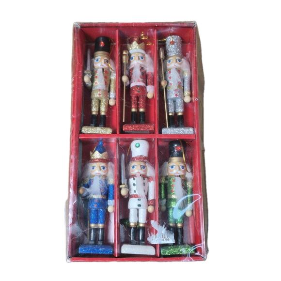 Home Accents Holiday 5 Inch Wooden Christmas Nutcracker Ornaments, 6 Pieces NIP - Picture 1 of 7